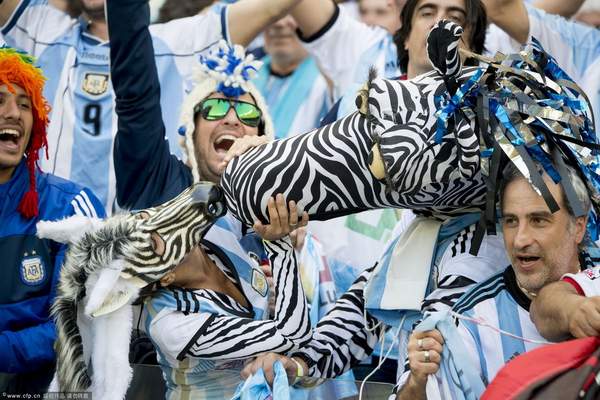 盘点世界杯上的逗比球迷