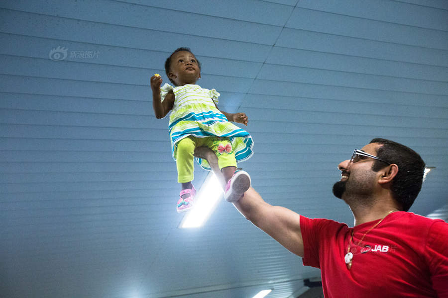 【图】实拍逃难到香港的难民 生活好难