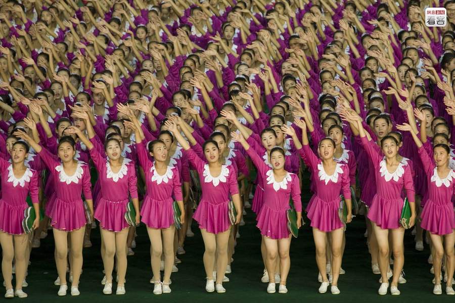 团体操的国 气势全靠人多!