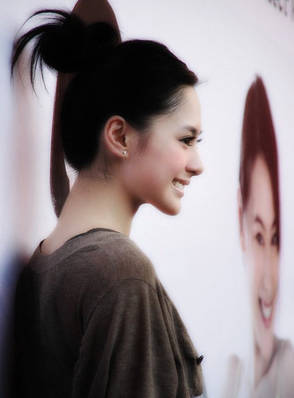 董洁刘亦菲桂纶镁阿娇景甜 女星最美侧颜排行