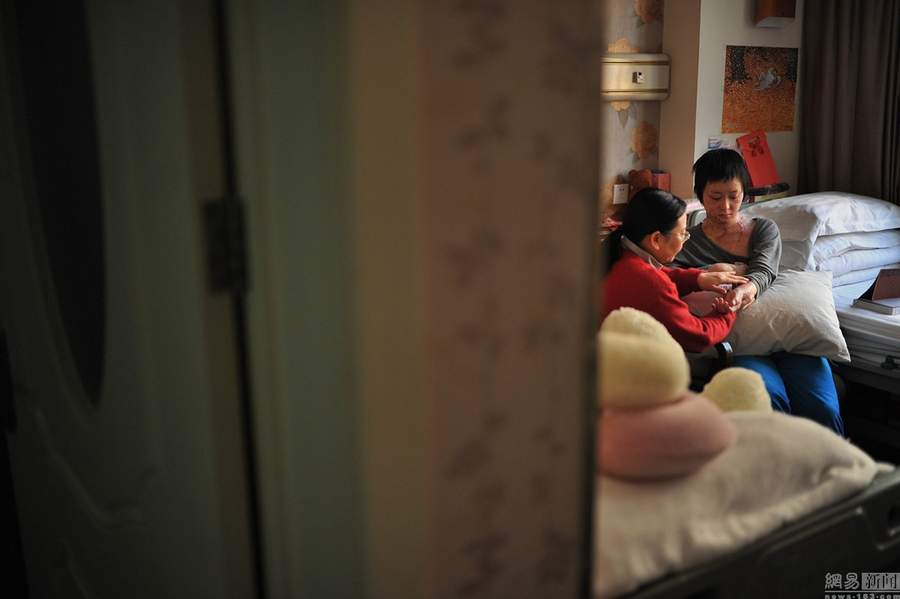 被富二代毁容的少女周岩这三年 一生算毁了