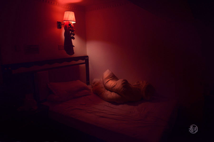 【图】图揭夜色中的Money Boy:为金钱出卖肉