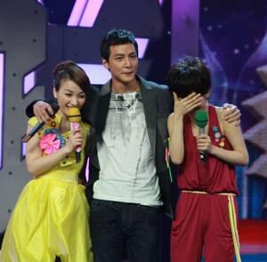 自曝遭潜规则 与李易峰张翰玩暧昧 吴昕是心机