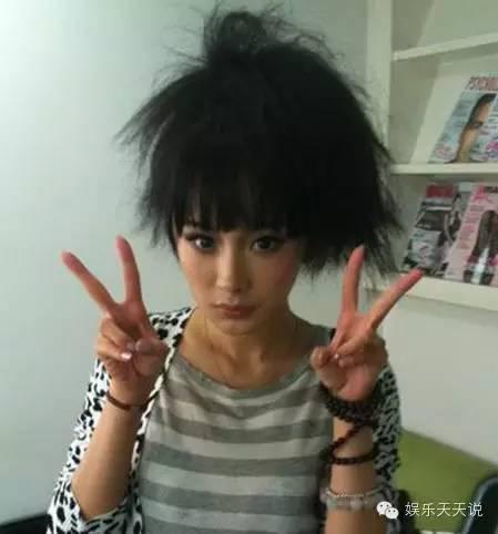 当红小鲜肉竟也有一段 洗剪吹 过去?被最后一