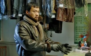 评论:皮衣 冰刀 洗衣店 肢解刁亦男 | 新华网重