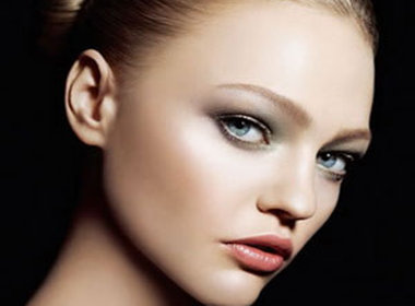 在重庆做去眼袋手术大概需要多少钱?