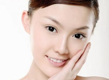 脸部美容除皱小窍门