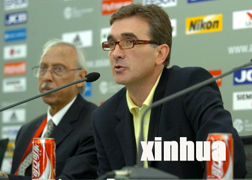 2004亚洲杯足球赛--重庆赛区