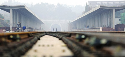 重慶修建鐵路&ldquo;圈子&rdquo;不妨劃大一點