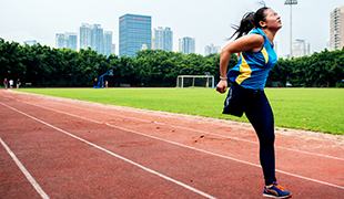 &ldquo;奔跑&rdquo;在賽道上的90後獨腿女孩向賓霖：我想跳得更遠