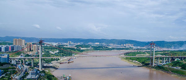 航拍建設中的寸灘長江大橋