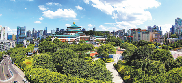 重庆近视手术多少钱?南坪爱尔眼科专家解析近