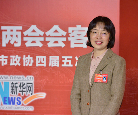 新华专访重庆市人大代表,綦江区委书记 潘毅琴
