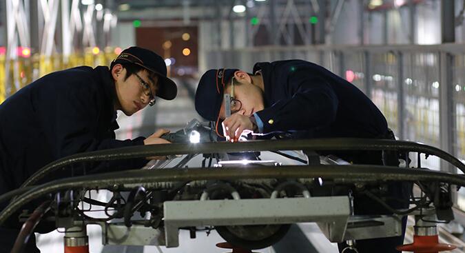 90後動車&ldquo;醫生&rdquo;守護渝萬高鐵動車組安全