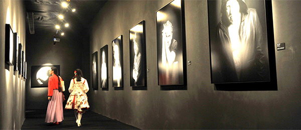 第二屆長江國際影像雙年展在重慶長江當代美術館開幕