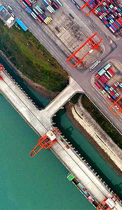 航拍果園港 聯通&ldquo;一帶一路&rdquo;與長江經濟帶的航運樞紐