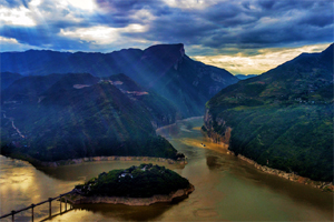 【年終策劃】新華網無人機帶你&ldquo;飛閱&rdquo;大美重慶