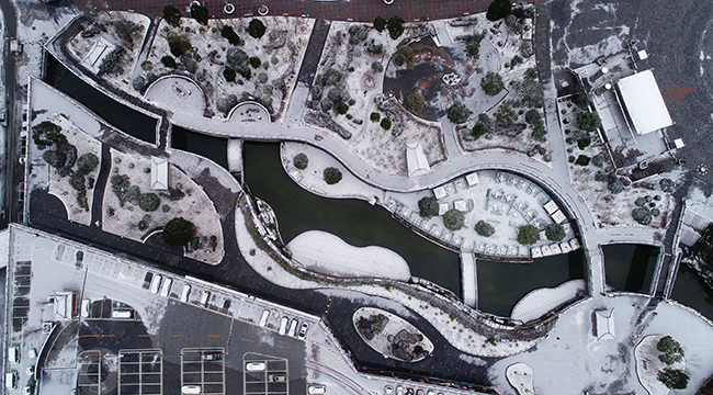 航拍：冬日酉陽雪漫全城