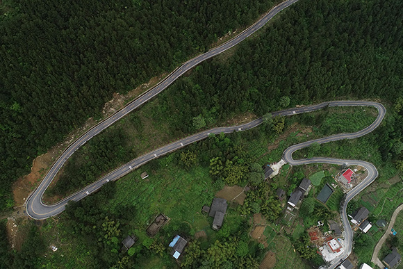 航拍齊聖村鄉村公路