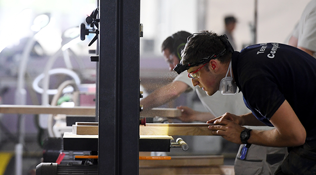 近700名全球選手山城競技 一分鐘看&ldquo;十八般武藝&rdquo;