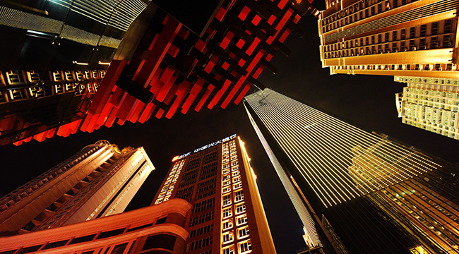 “网红”重庆：大气精致的城市立体美学