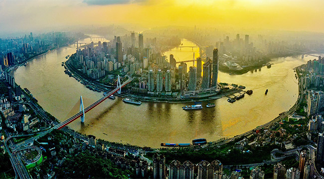 高清航拍：山水重慶城 逢夏美三分