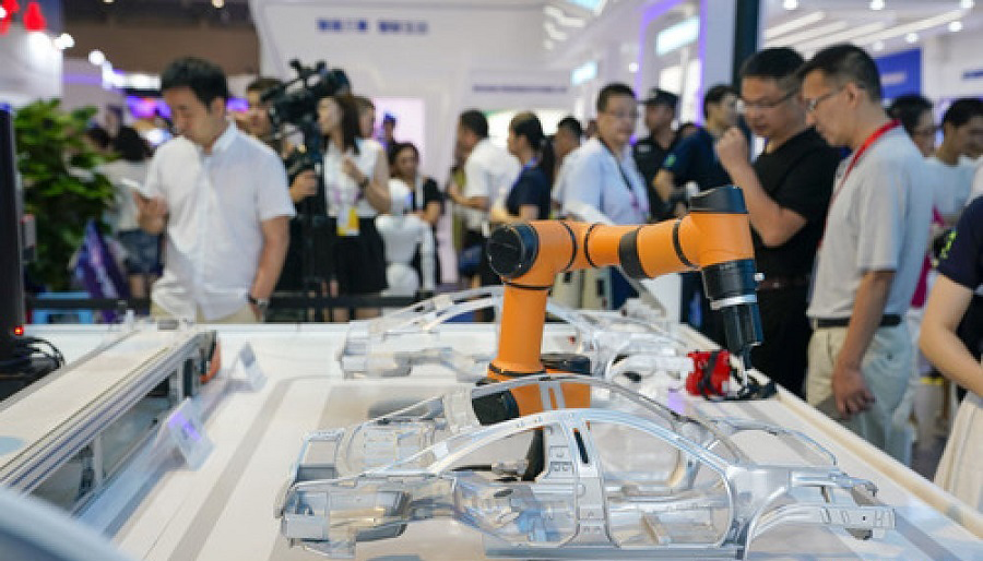 5G技术亮相2019中国国际智能产业博览会