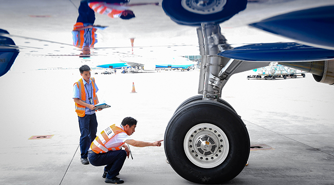 飛機翱翔藍天的安全守護者