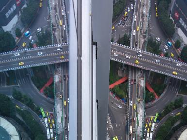 &ldquo;魔幻&rdquo;重慶 未來在這裏可見