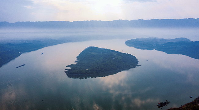 【飛閱高峽平湖】航拍三峽175水位新城景觀 長江綠島話古今