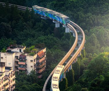 2021首届重庆轨道交通摄影大赛三等奖《优美的轨道曲线》