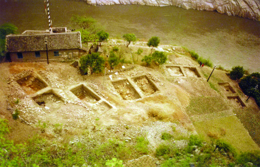 1995年，瞿塘峡西口老关庙遗址进行第三次发掘。(夔州博物馆供图)