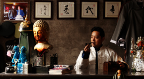 民國街影視城裏的拾夢人